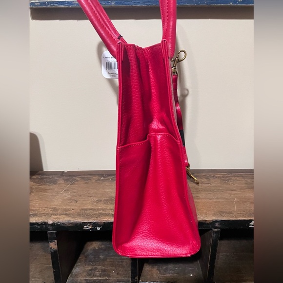 NWT!  Gray Fox-Morgan Red Leather Tote Bag - Picture 5 of 7